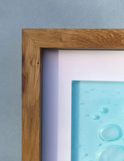 Tableau 25cm résine epoxy effet eau et bulles d'air cadre en chêne